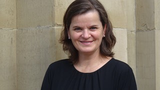 Eva Sauer
