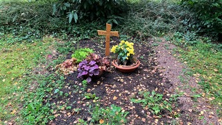 Grab von Franz Mon (Löffelholz)