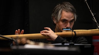 Marcelo Gonzalez vom Ensemble Mazela