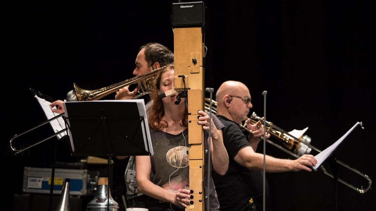 Probe mit dem Ictus Ensemble - "CUT" von Hanna Eimermacher