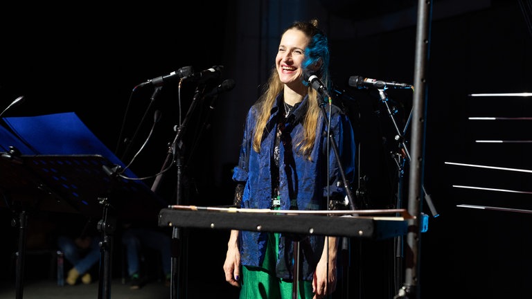 Hanna Eimermacher lacht