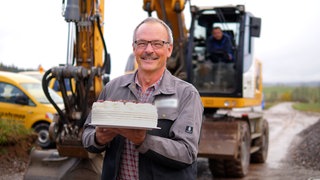 Konditor und Straßenbauer Hans-Peter findet: Die Schwarzwälder ist eine einfache Torte