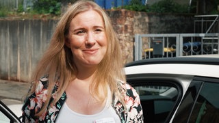 Junge Frau mit blonden Haaren.