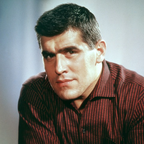 Portrait vom jungen Mario Adorf.