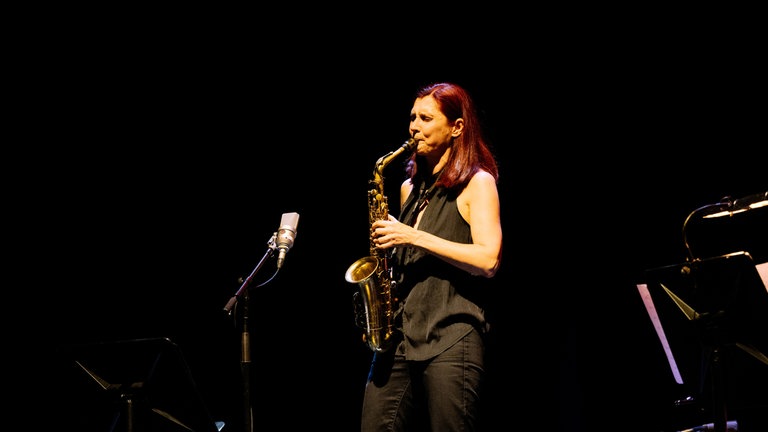 Angelika Niescier