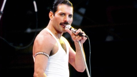 Freddy Mercury in London beim Live Aid-Konzert 1985