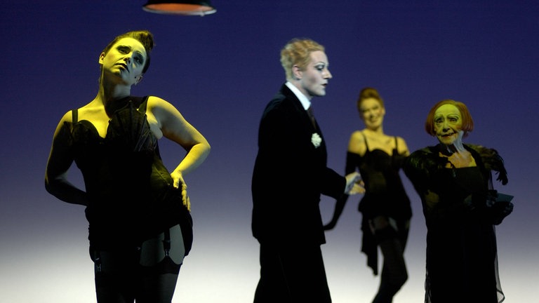 Robert Wilson inszeniert „Die Dreigroschenoper“ von Kurt Weill und Bertolt Brecht am Berliner Ensemble (2007)