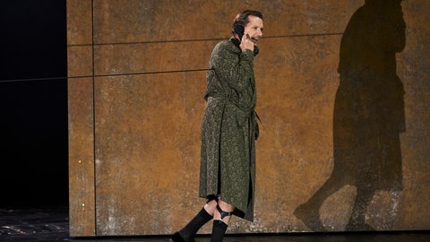 Die letzten Tage der Menschheit 2025: Michael Maertens (Sigmund Schwarz-Gelber, Politiker)