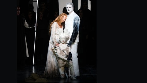 Elsa (Astrid Kessler), Kinderstatisterie, Lohengrin (Jonathan Stoughton)