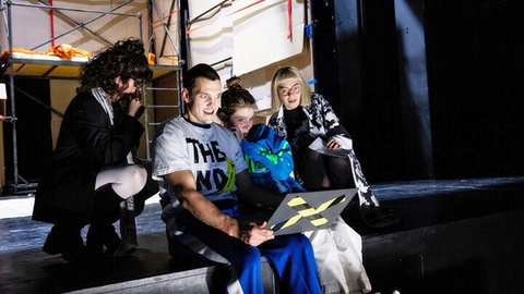 Entrückt - Staatstheater Wiesbaden