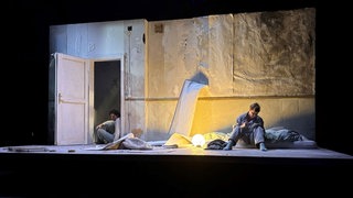 Staub, Objekttheater von O-Team