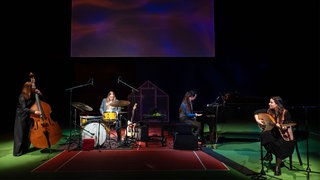 Bühnenbild: Klax Schur