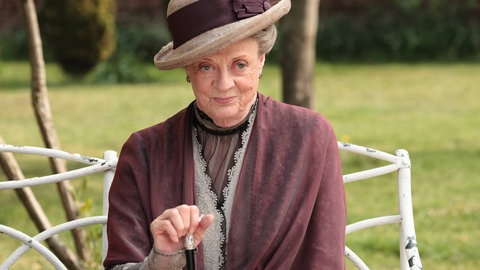 Die britische Schauspielerin Maggie Smith als Dowager Countess in Downton Abbey