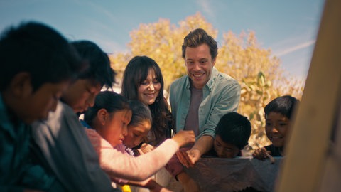 Tobias Krell mit Maya-Nachfahren in Mexiko