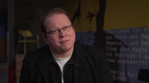  Stefan Sick spricht über seinen Film „Das fast normale Leben”