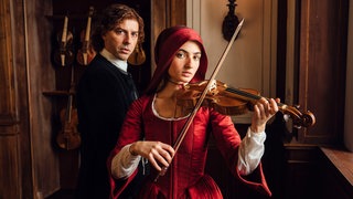 Filmstill: „Vivaldi und Ich“ mit Michele Riondino und Tecla Insolia