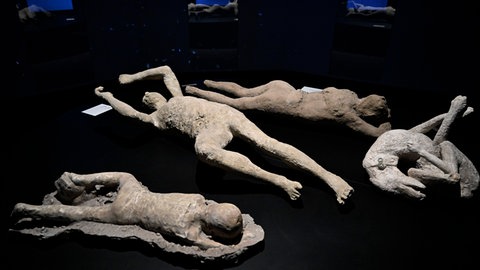 Immer wieder werden in Pompeji menschliche Überreste gefunden. Die Körper wurden unter den Auswürfen des Vesuvs vergraben.