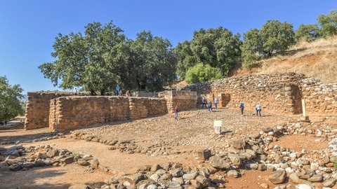 Ausgrabungssätte in Tel Dan  Israel: Hier wurde eine Inschrift aus dem 9. Jahrhundert gefunden. Darin ist vom Beth David, dem Haus Davids, die Rede – der Nachweis, dass König David tatsächlich eine historische Person war.