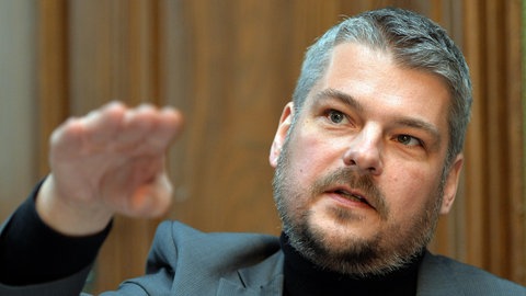 Dr. Ulrich Himmelmann, kommissarischer Landesarchäologe von Rheinland-Pfalz