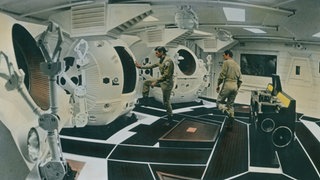 GB 1965-68; Regie: Stanley Kubrick; Buch: Stanley Kubrick und Arthur C. Clarke). - Szene im Film. - E: '2001 - A Space Odyssey'