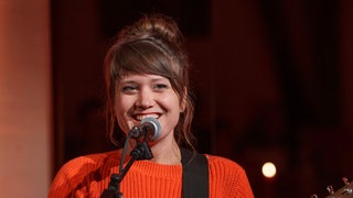 Elena Seeger, Förderpreisgeweinnerin beim Kleinkunstpreis Baden-Württemberg 2025