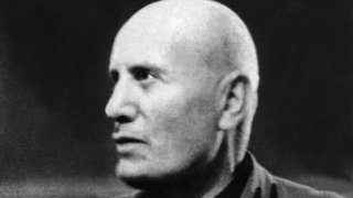 Benito Mussolini im Frühjahr 1945 als Staatsoberhaupt der sogenannten Republik von Salò in Oberitalien. 