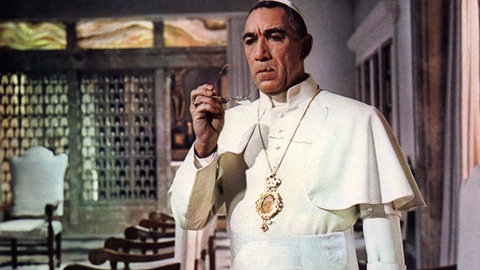 Anthony Quinn 1968 als Papst Kiril im Film „In den Schuhen des Fischers“ von Michael Anderson