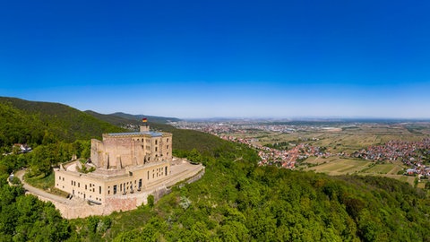 Luftbildaufnahme Hambacher Schloss