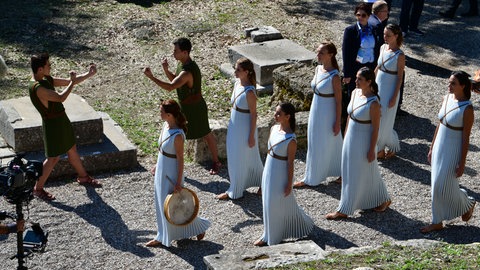 Die Olympischen Spiele wurden im antiken Griechenland ins Leben gerufen und galten als eines der wichtigsten Feste der damaligen Zeit.