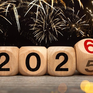 Übergang ins neue Jahr 2026