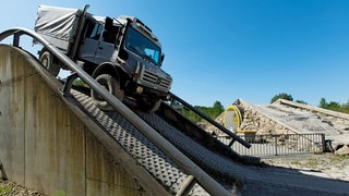 Gaggenau: Unimog-Museum, Erlebnisfahrt auf dem Unimog-Parcours, Schwarzwald Norden. Archivfoto.