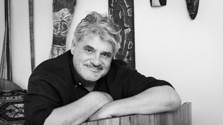 Portrait Raoul Schrott