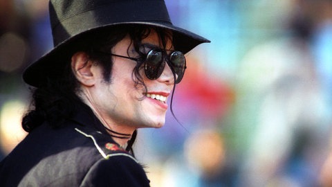 Sänger Michael Jackson während eines Pressetermins anlässlich eines Konzerts seiner - History World Tour - in München
