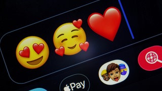 Liebes-Emojis. Symbolfoto
