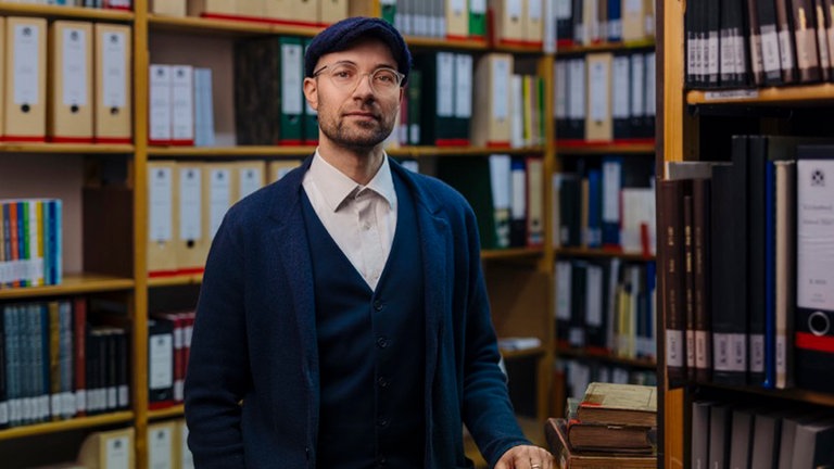 Alexander Alberts-Dakash, DNA-Detektiv