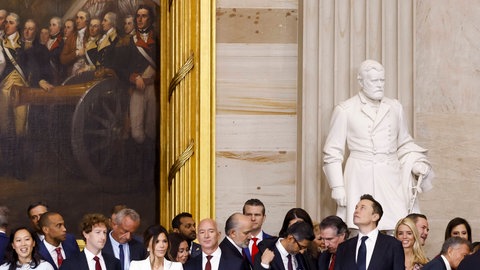 Meta-Chef Mark Zuckerberg und Elon Musk bei der Amtseinführung von Donald Trump