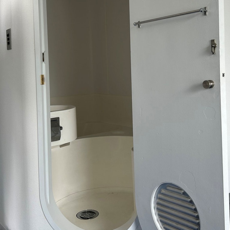 Wohnkapsel des Nagakin Capsule Tower, 1972 (Tokio)