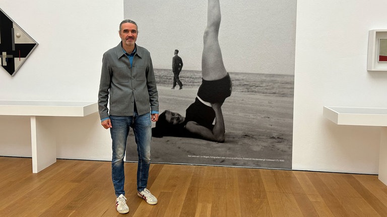 KörperGeometrie - Museum Wiesbaden