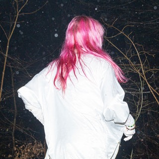 æmilia, aus der Serie: touch me again von Leonie Bucher