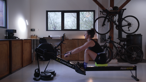 Rudern auf dem Ergometer: Ausgleich und ambitioniertes Hobby für Mona Ardeleanu