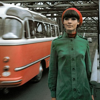 Arno Fischer, Mantelkleider, 1967