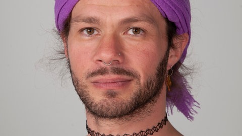 Künstler*in Avery Schramm