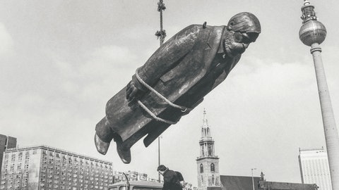 Sibylle Bergemann, Das Denkmal, Berlin 1986 