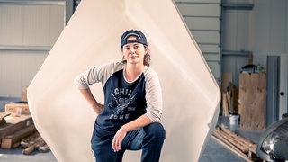 die Bildende Künstlerin Nezilla aus Sinsheim