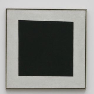 "Schwarzen Quadrats auf weißem Grund" (1929) von Kasimir Malewitsch, einer Ikone der Avantgardekunst des 20. Jahrhunderts. Archivfoto.