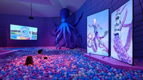 Installationsansicht, Cao Fei: Testimonies to the Near Future