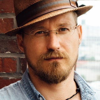 Hörbuch- und Synchronsprecher und Schauspieler Uve Teschner