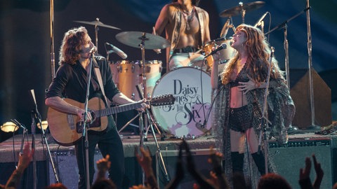 Szene aus Serie „Daisy Jones & The Six“