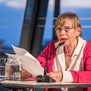 Lyrikerin Frederike Frei