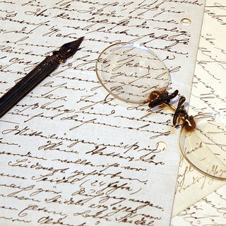 Alter Füller und Brille